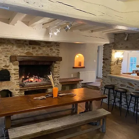 Maison Familiale De Campagne - 10 Personnes * Le Vezier